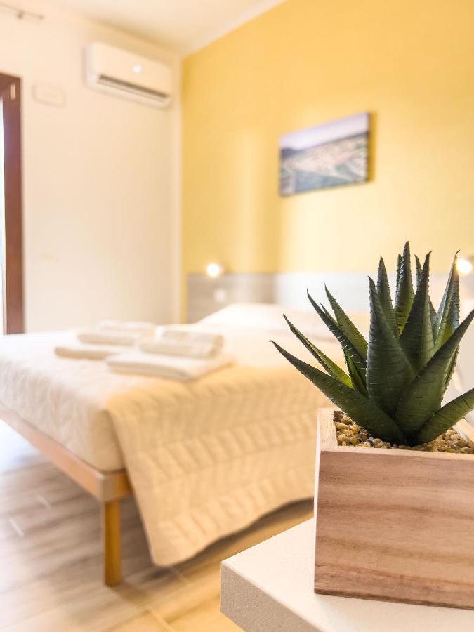 B&B Babbu Meu Bosa Exteriér fotografie